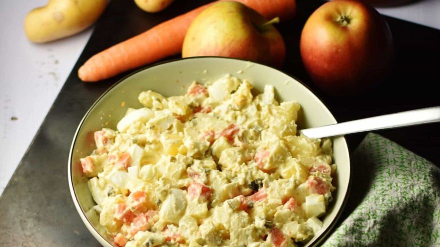 Dieta Keto sałatka jarzynowa – czy to w ogóle możliwe? Tak, i to zaskakująco smaczne