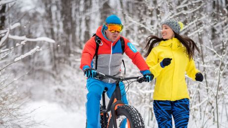 Jak spalić nadmiar kalorii po Świętach? Eksperckie spojrzenie bez presji i mitów