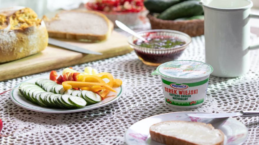 Dieta Dzień Serka Wiejskiego – kulinarna ciekawostka na zakończenie roku