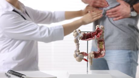 Kiedy Polacy trafiają do lekarza? Dolegliwości jelitowe nadal są lekceważone