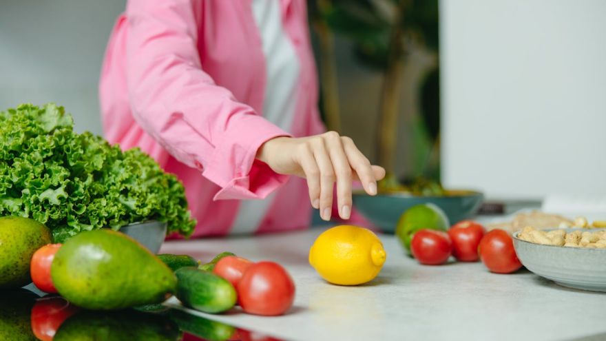 Te produkty łączą wszystkie diety długowieczności. Nowe dane pokazują, że mogą wydłużyć życie o kilka lat