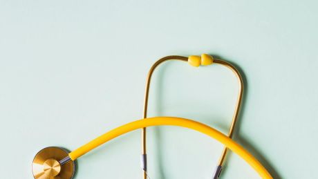 64% Polaków wie, co szkodzi sercu, ale większość dalej to robi