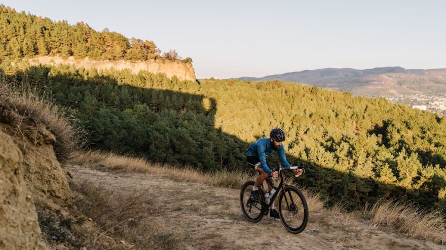 Rower Rower górski jako narzędzie do budowania formy: jak wybrać model dla siebie?