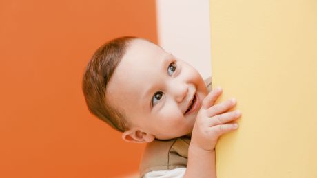 Alergia czy tylko wrażliwość? Jak rozpoznać, co dolega brzuszkowi niemowlaka i jak dieta może pomóc?
