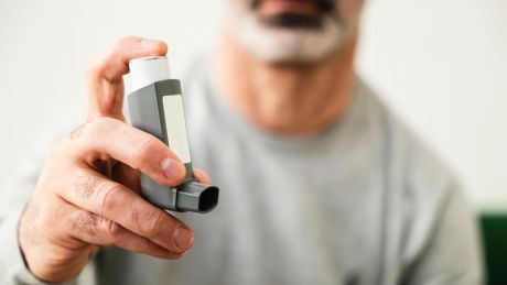 Światowy Dzień Astmy 2026: Cena oddechu. Ile kosztuje życie z astmą?