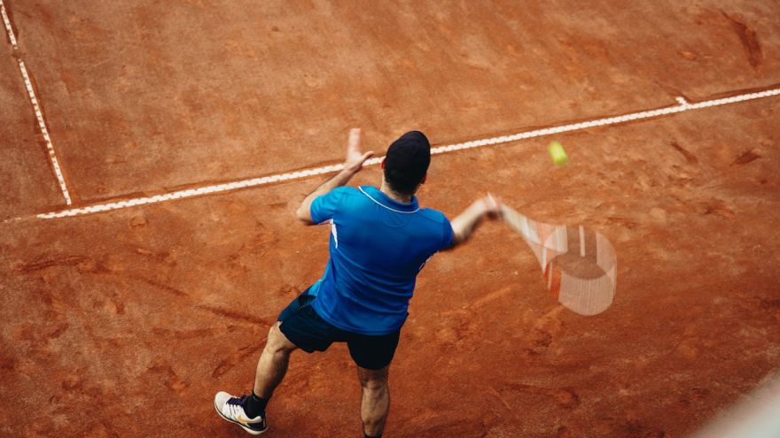 Fit biz Sportowiec jako marka: kiedy wynik sportowy spotyka luksus