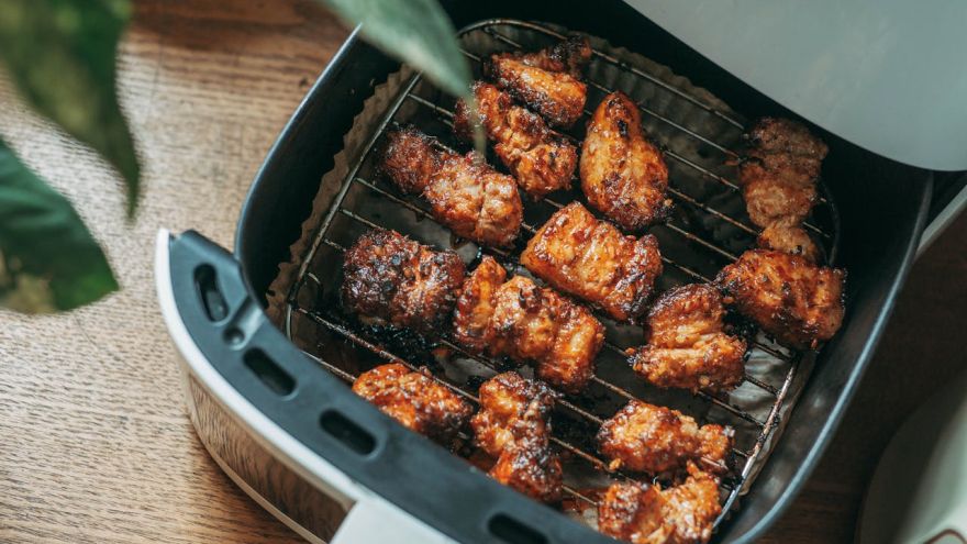 Dieta Air fryer w kuchni fit – 7 przepisów, które robią viral na TikToku