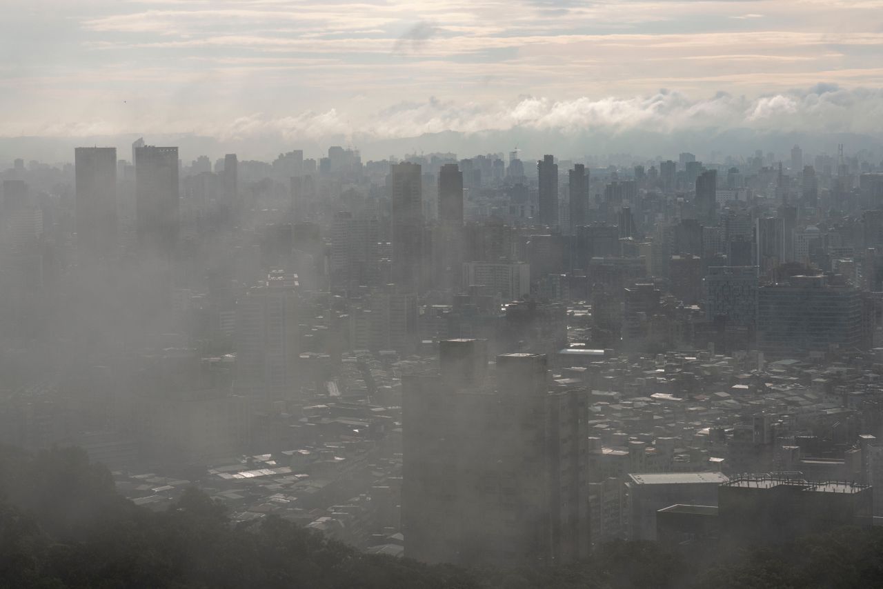 Smog kontra futbol. Czy zanieczyszczone powietrze może decydować o wyniku meczu?