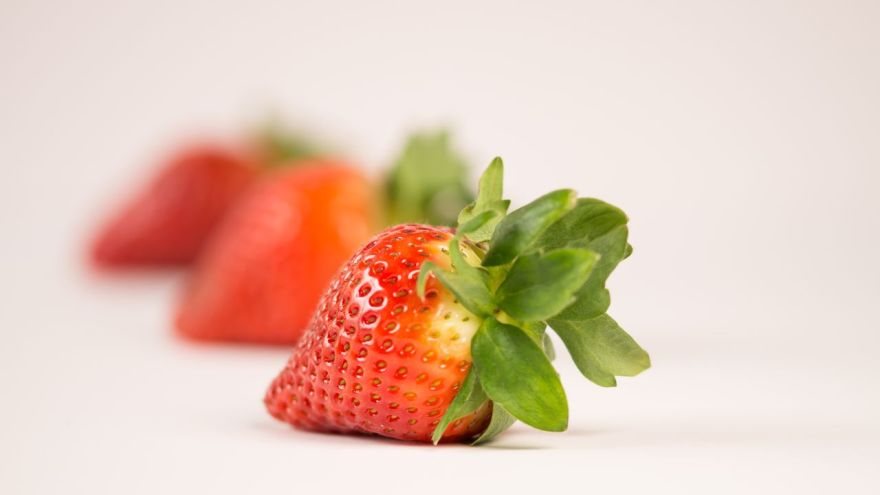 Dieta 7 zdrowych śniadań z truskawkami. Każde przygotujesz w mniej niż 10 minut