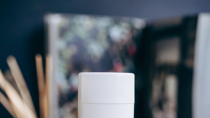 Uroda Antyperspirant czy dezodorant? Sprawdź, co naprawdę działa i jak wybrać najlepszy produkt