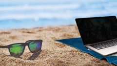 Aktualności Laptop z widokiem na morze, a dane… na widoku?