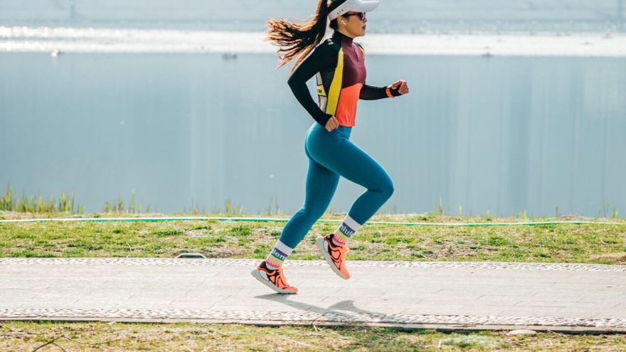 Dieta Mikrobiota jelitowa może wpływać na wyniki sportowe. Co mają wspólnego jelita z wydolnością?