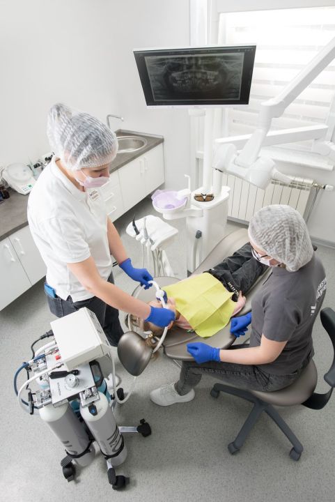 Klinika Implantologii - nowoczesne rozwiązania dla zdrowego i pięknego uśmiechu