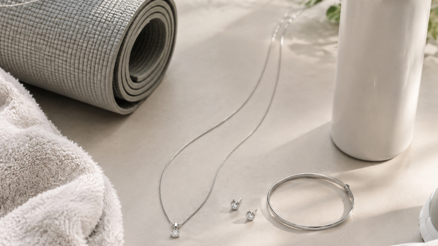 Fit light Biżuteria na siłownię i do aktywności sportowej - co się sprawdzi?