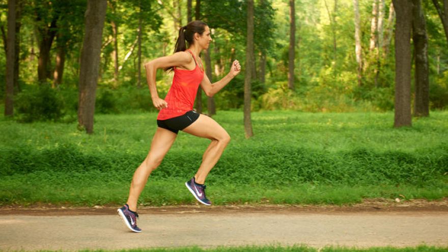 Jogging Joga dobrym dodatkiem do joggingu