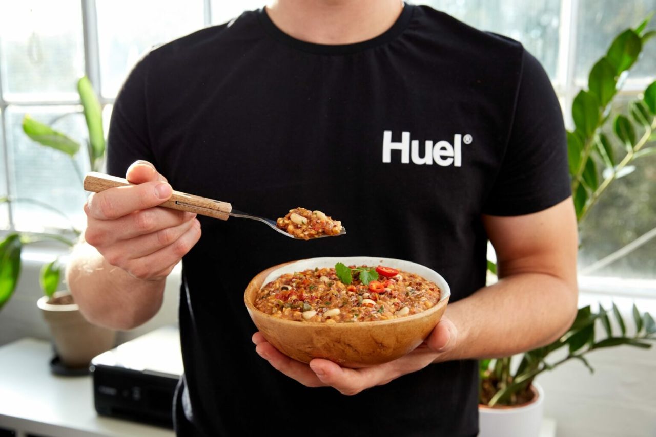 Huel dodaje Meksykańskie Chili do nowej linii Hot & Savoury