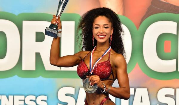 Wiktoria Nnaka Mistrzynią Świata IFBB!