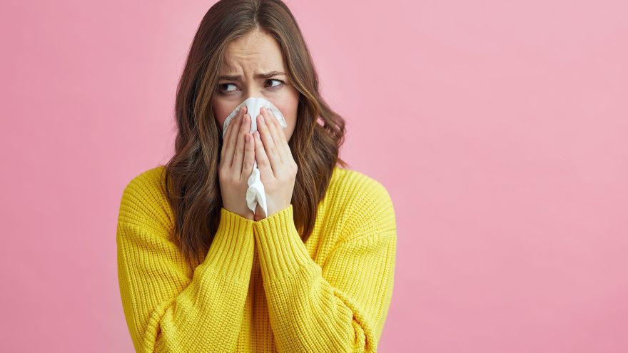 Przeziębienie Jak wzmocnić odporność na jesień? Zdradzamy domowe sposoby na uniknięcie przeziębienia!