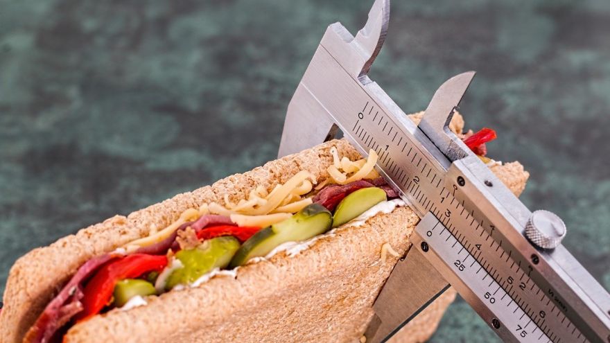 Jak liczyć kalorie, kiedy nie masz ochoty ich liczyć?