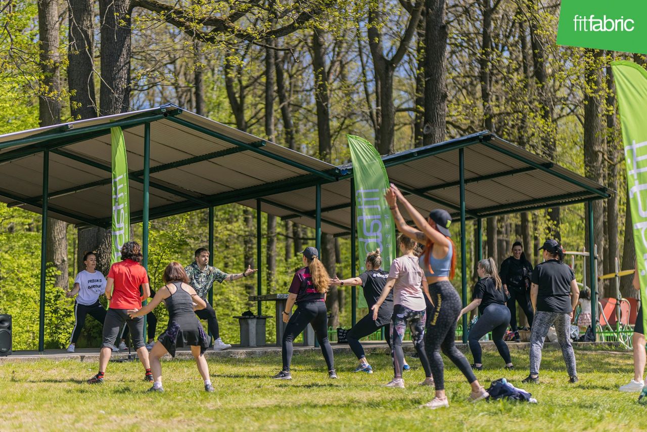 Bezpłatne zajęcia sportowe w otoczeniu przyrody - ruszyły Zielone Treningi Plenerowe