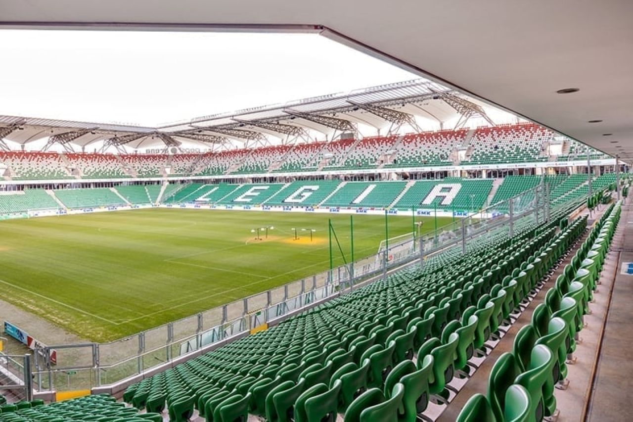 Centralny punkt szczepień na stadionie Legii