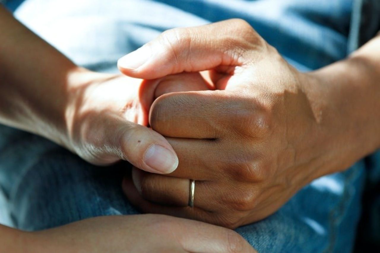10 wskazówek, jak zadbać o zdrowie psychiczne w trudnej sytuacji