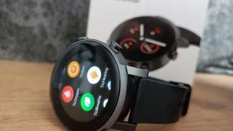 Mobvoi TicWatch E3 - smartwatch, z którym zadbasz o formę