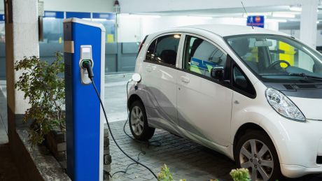 Czy pojazdy elektryczne częściej się zapalają ?