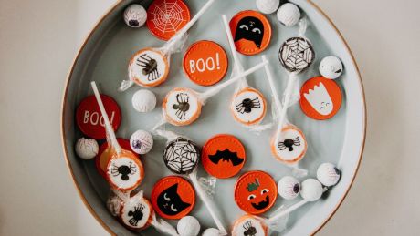 Halloween z dzieckiem - pomysły na dania i przebrania