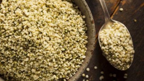Dlaczego nasiona konopne zalicza się do superfoods?